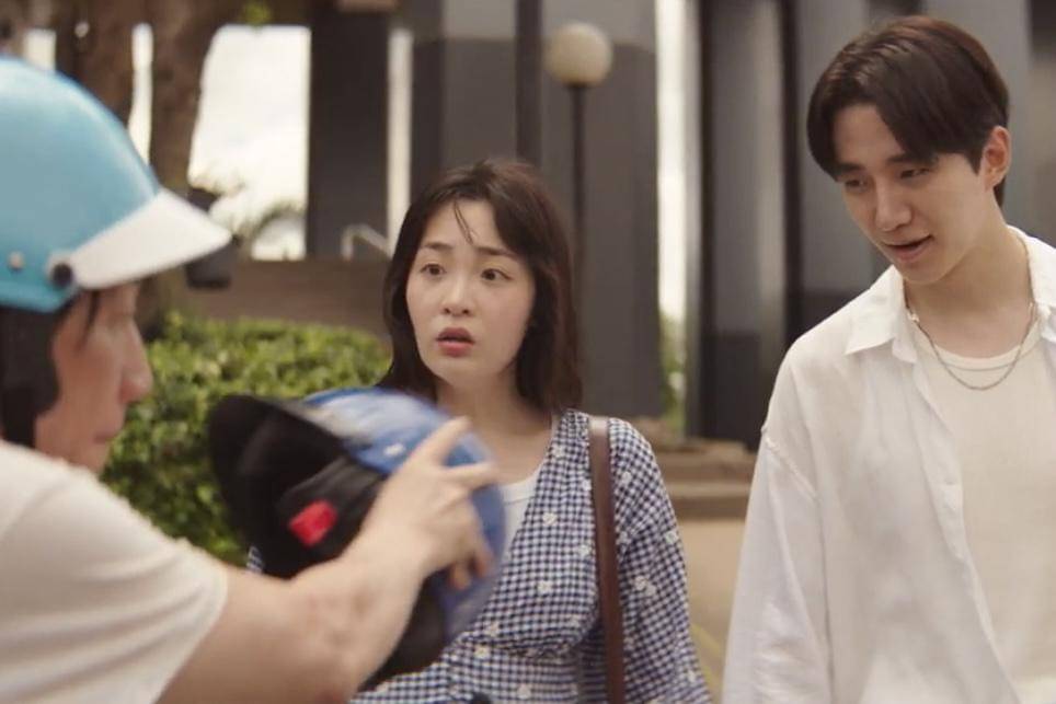 cuplikan drakor Typhoon Family 