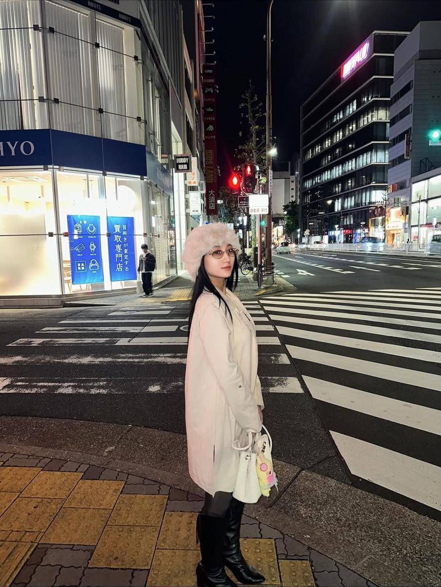 seleb liburan ke Jepang saat musim gugur 2025