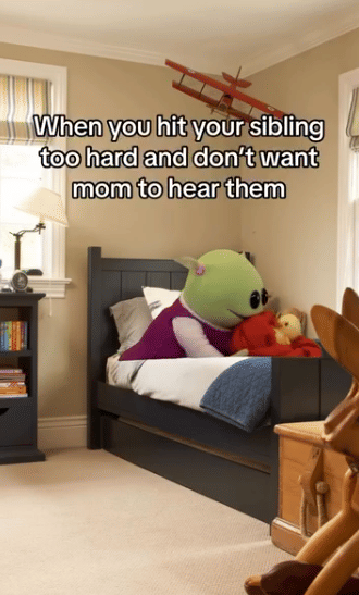 meme momen lucu interaksi dengan saudara dan orangtua