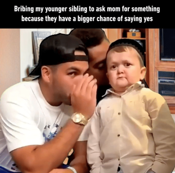 meme momen lucu interaksi dengan saudara dan orangtua