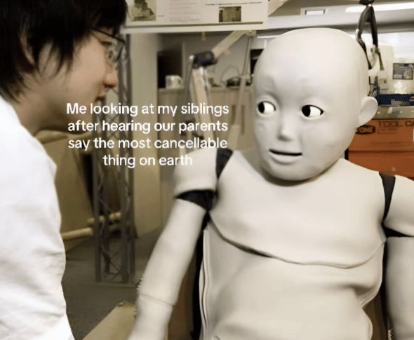 meme momen lucu interaksi dengan saudara dan orangtua