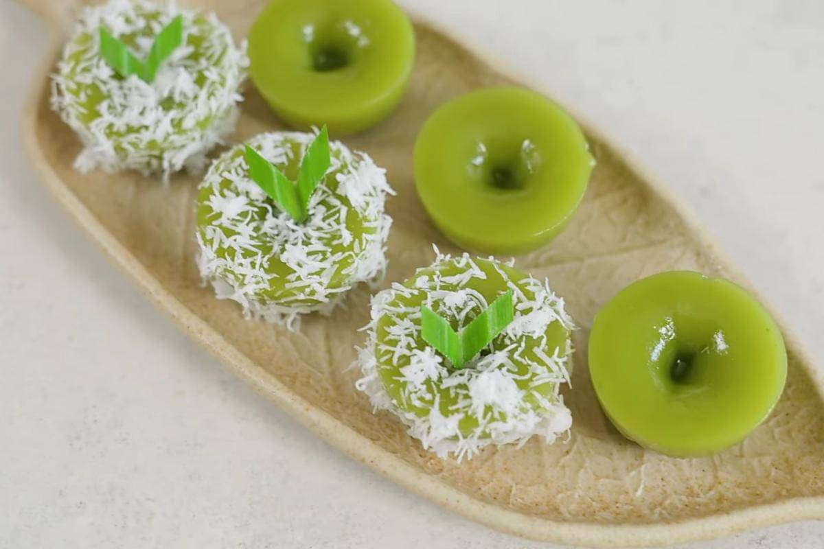 ilustrasi kue lumpang pandan