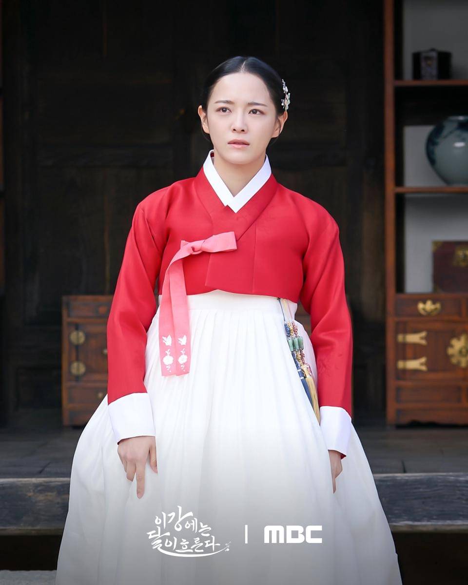 Still cut Moon River