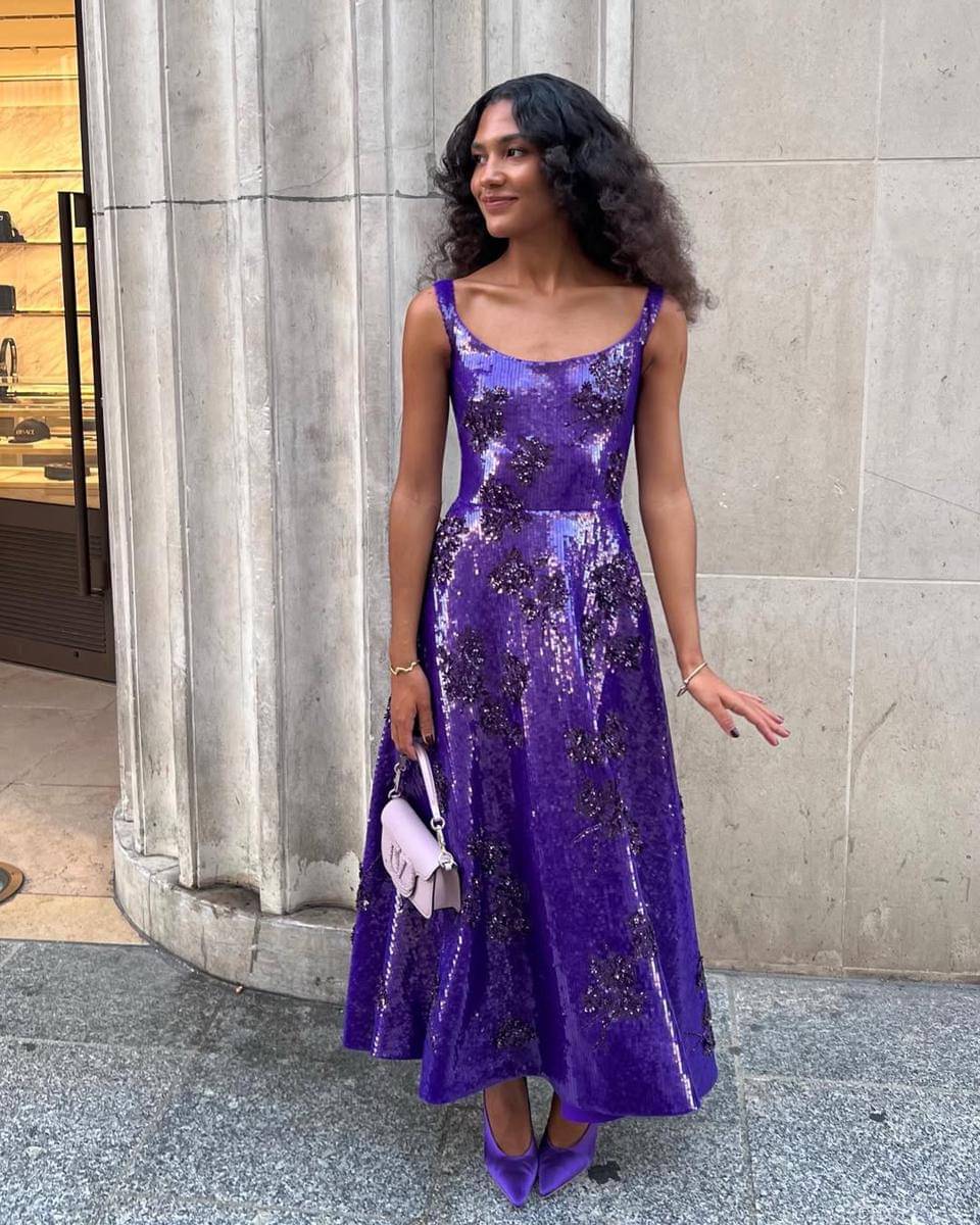 Ide OOTD ala Olivia Dean 