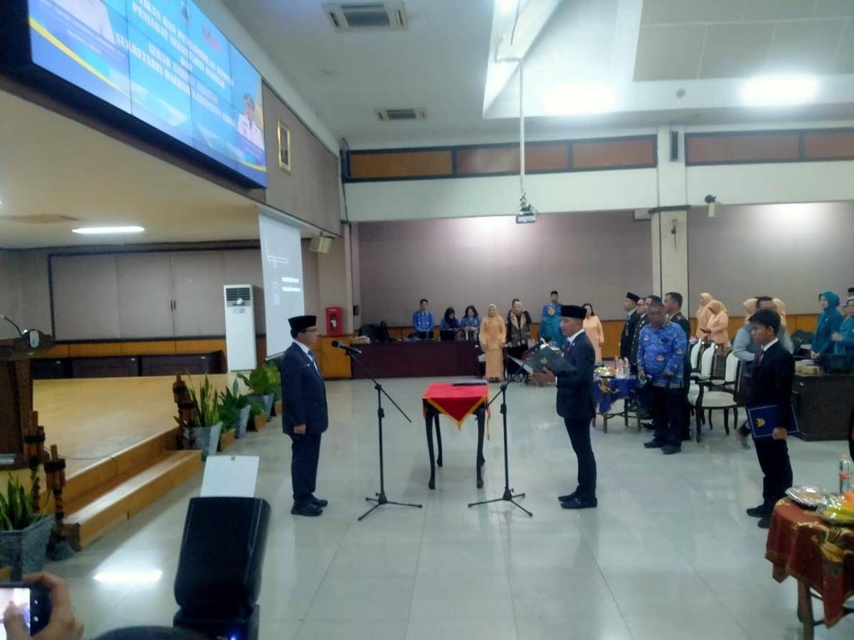 Pelantikan Pj Sekda Lebak (dok. IDN Times/ldi)