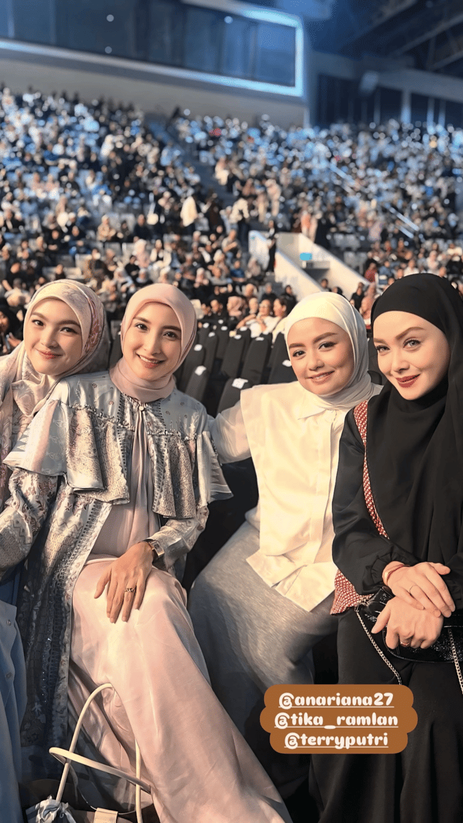 artis nonton konser Maher Zain