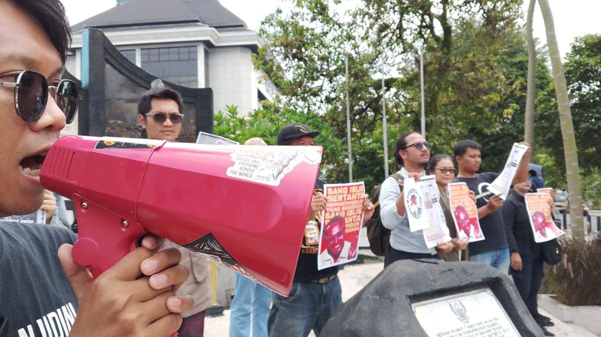 Aliansi Jogja Memanggil menolak keras pemberian gelar Pahlawan Nasional kepada Presiden ke-2 RI, Soeharto oleh Presiden Prabowo Subianto, Senin (10/11/2025).