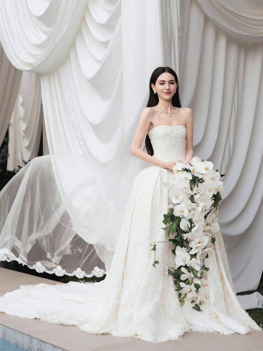 Davika Hoorne. (instagram.com/davikah)