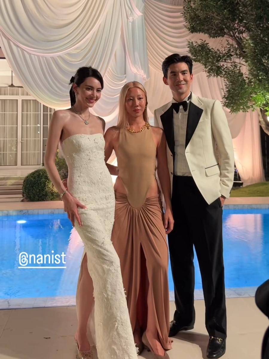 Pernikahan Davika Hoorne