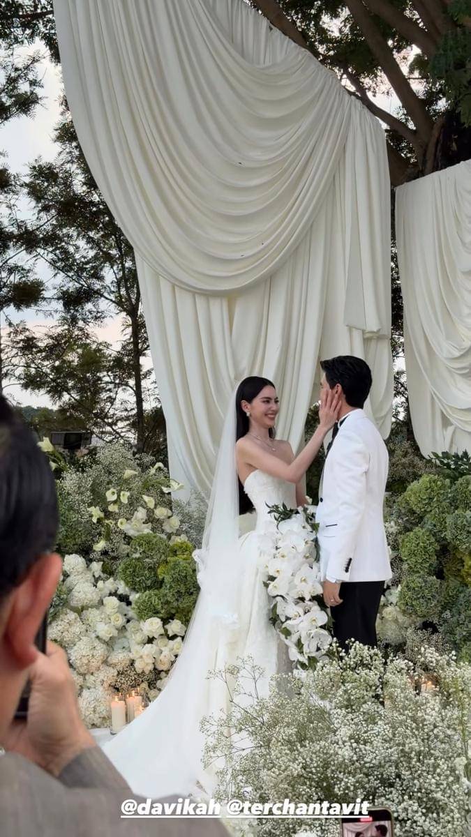 Pernikahan Davikah dan Ter Chantavit