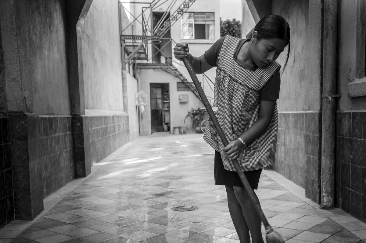 adegan dalam film Roma