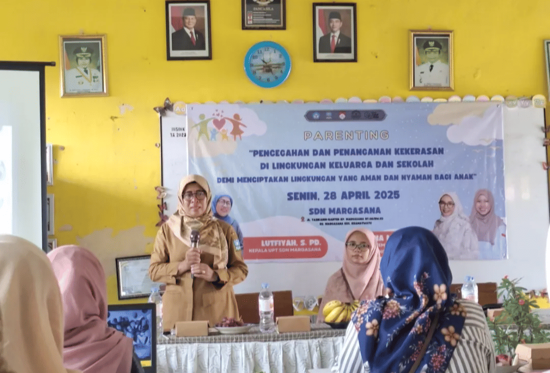 Parenting pencegahan kekerasan seksual dewan guru dan orangtua di SDN Margasana