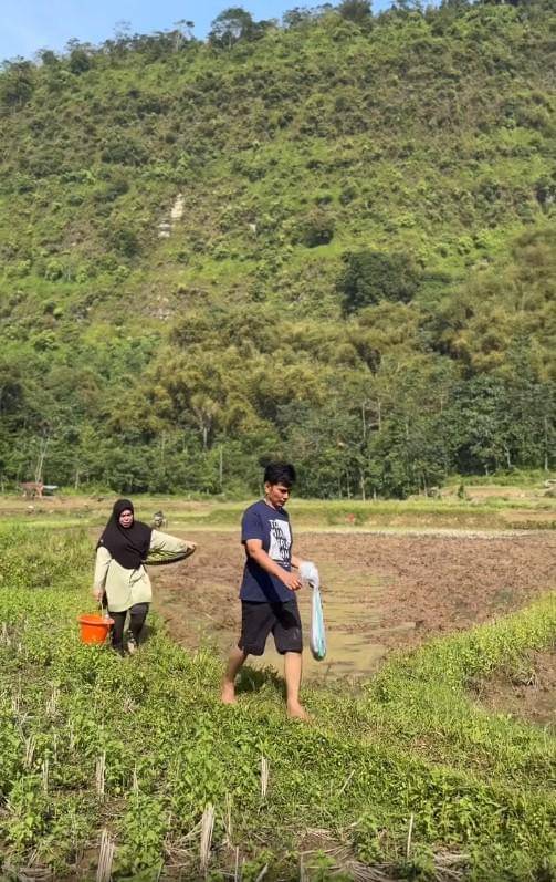 Ayah Lesti Kejora yang Aktif Bersawah (instagram.com/ayah_kejora)