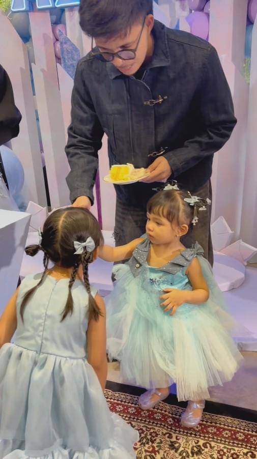 ulang Tahun ke-2 Azura Atta