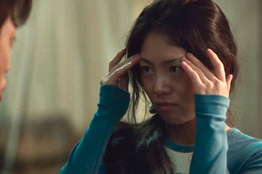 Oh Mi Ho (Kwon Han Sol) dalam drakor Typhoon Family