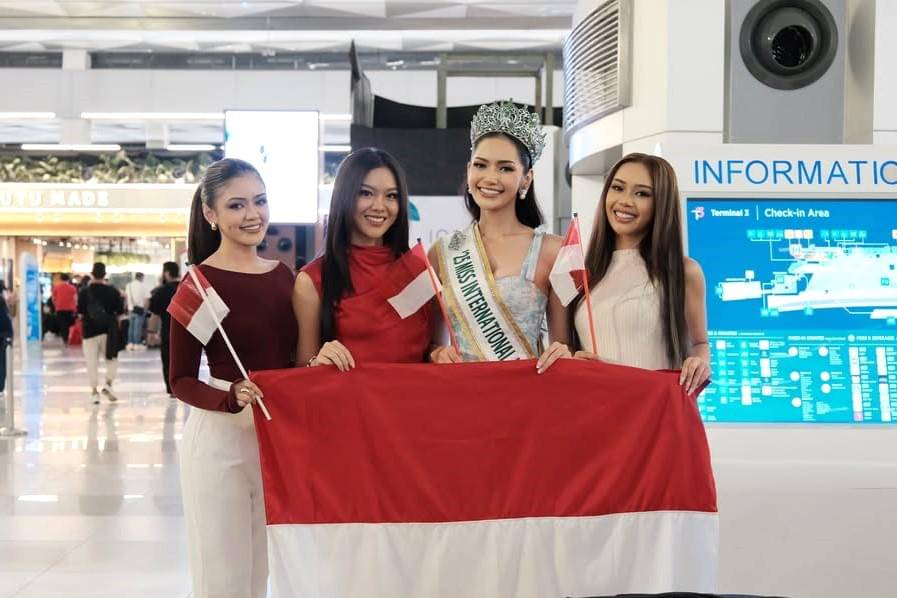 potret keberangkatan Melliza Xaviera ke ajang Miss International 2025 