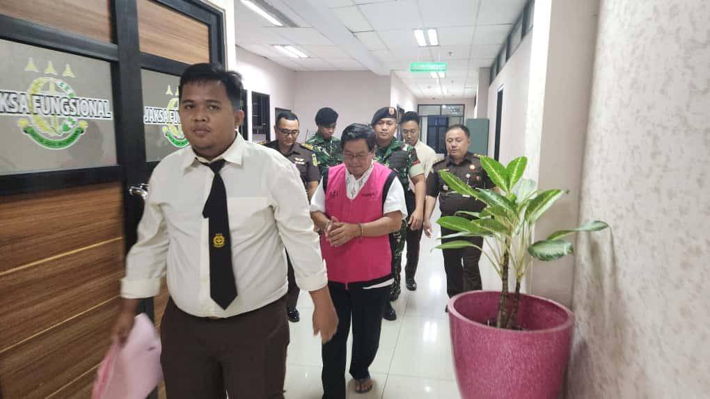 Wakil Bupati Sintang berinisial AS jadi tersangka kasus korupsi. 