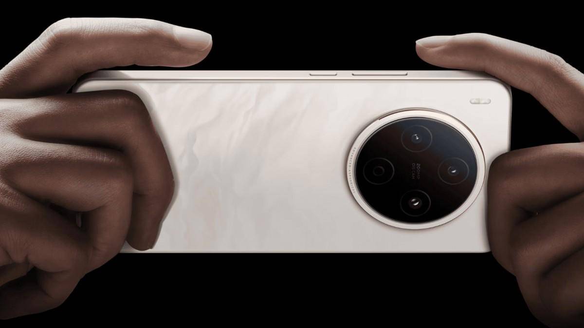 tampilan sisi belakang vivo Y500 Pro