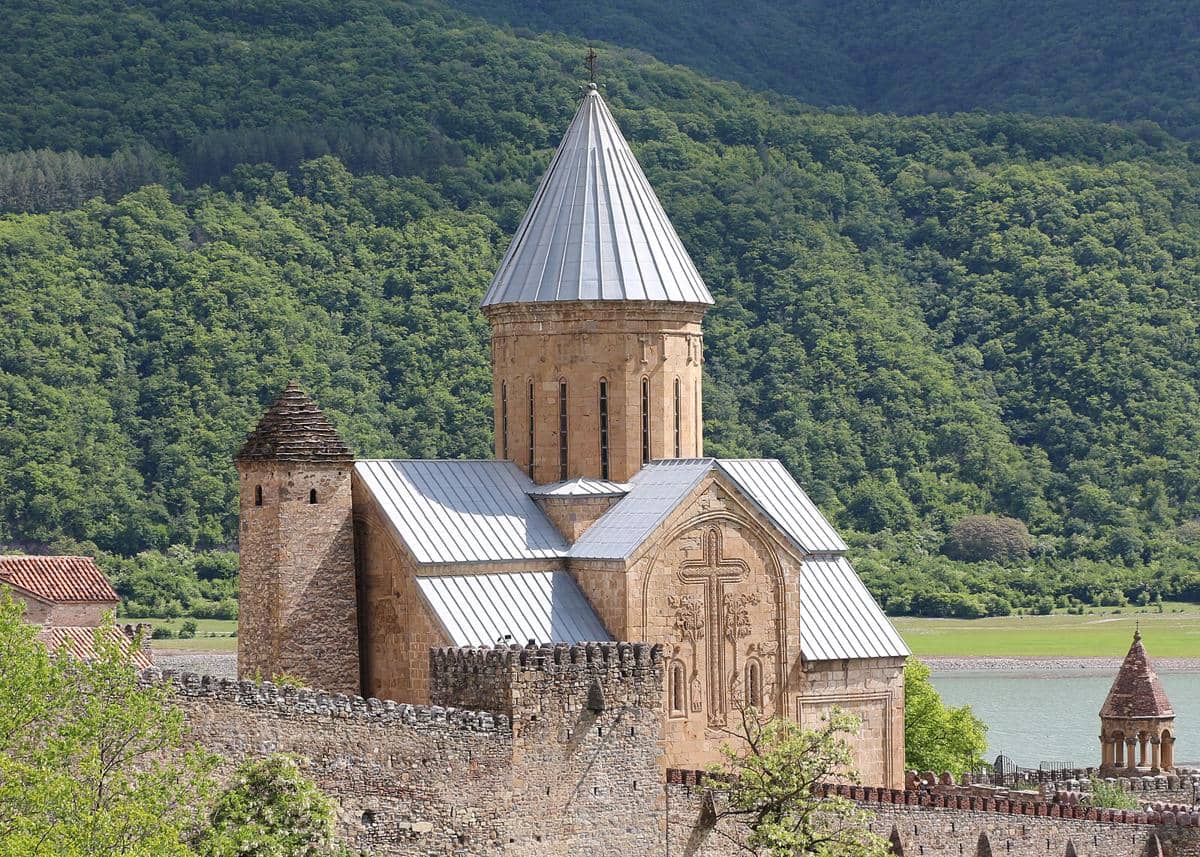 Ananuri Fortress Complex