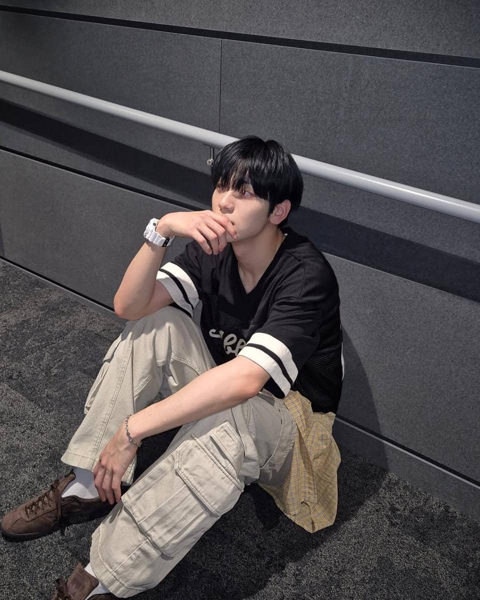 referensi outfit kasual remaja ala Soobin TXT