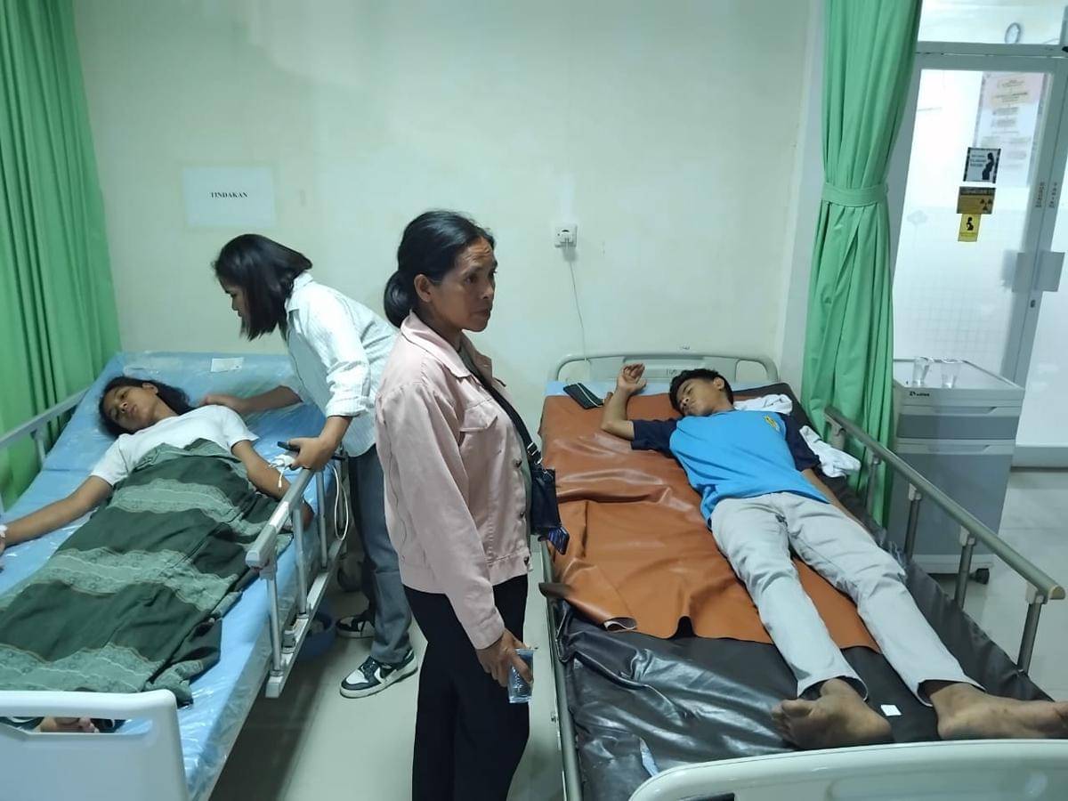 Para siswa SMA di Sumba Barat Daya, NTT, kembali mengalami keracunan MBG. (Dok Polres Sumba Barat Daya)