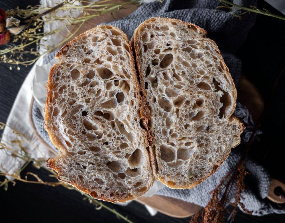 ilustrasi roti sourdough