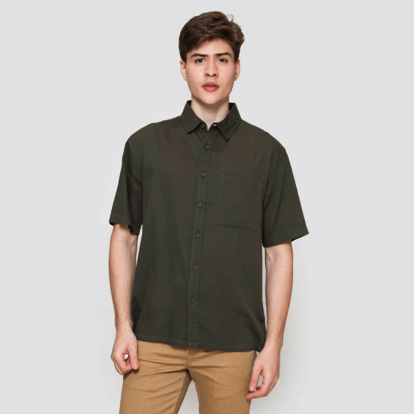 Nevada Plain Pique Kemeja Lengan Pendek Pria