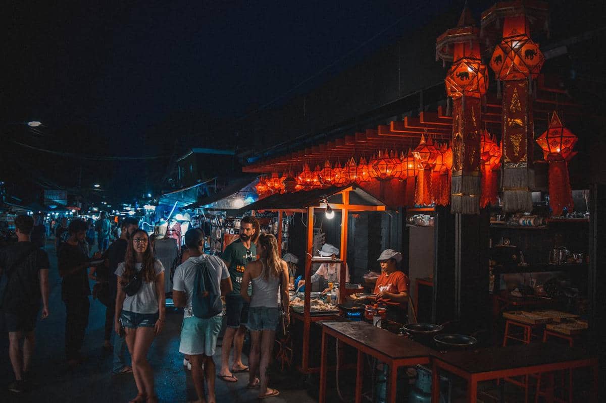ilustrasi night market