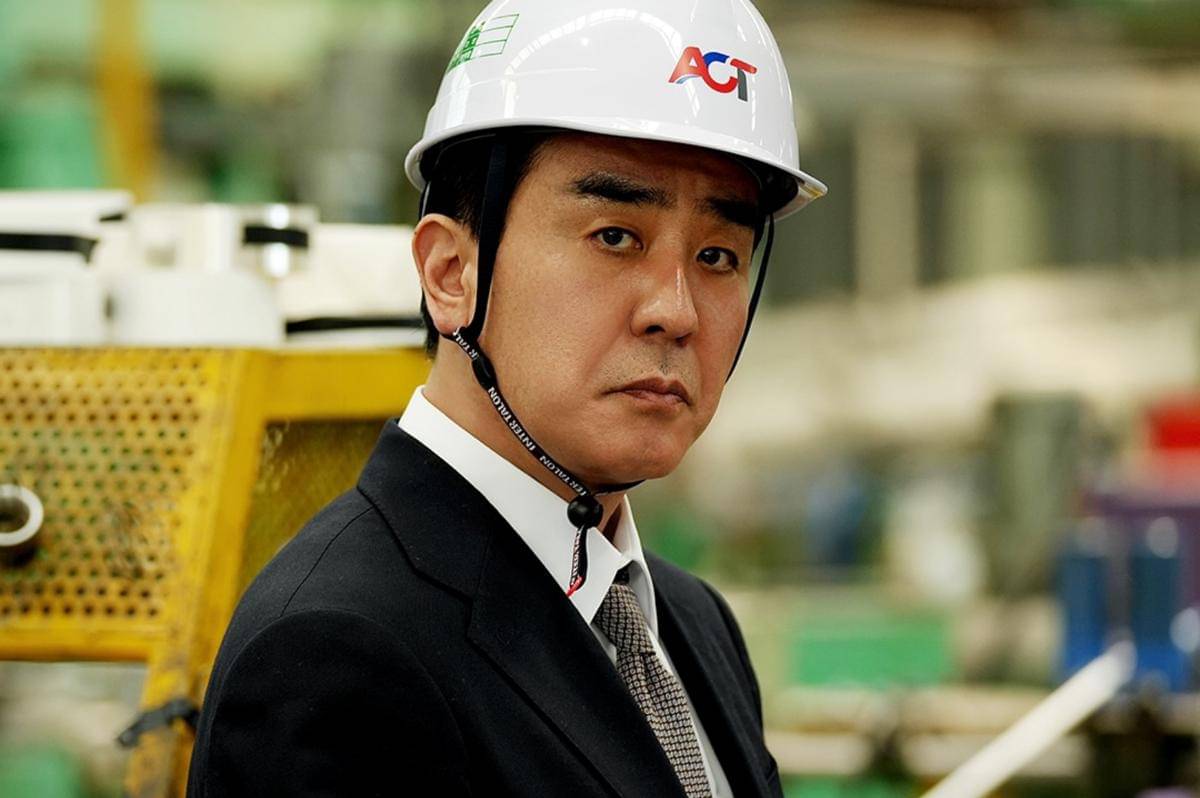 Still cut The Dream Life of Mr. Kim