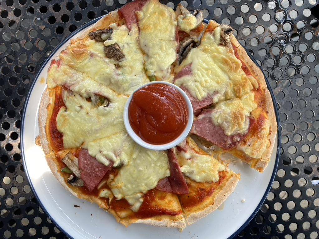 menu pizza di The Upper Clift