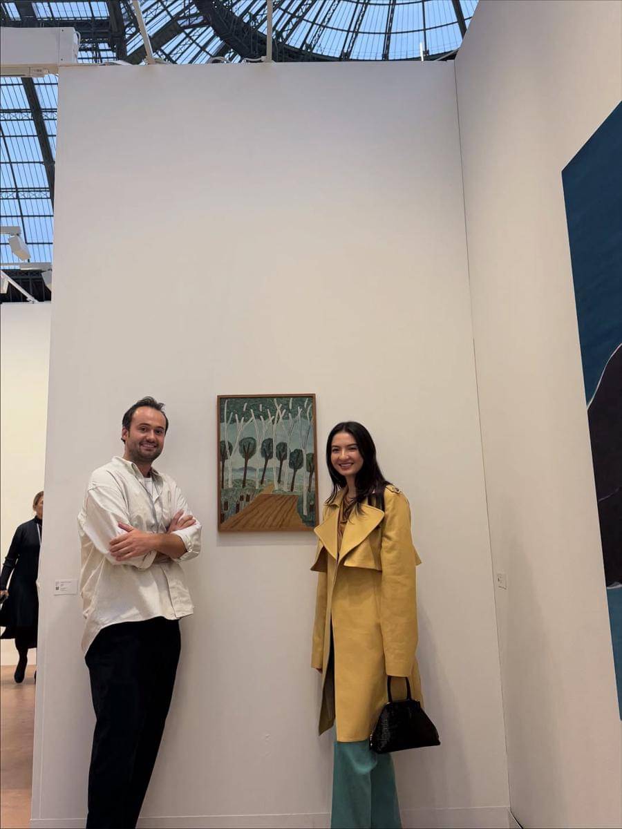 Raline Shah di pameran seni Paris