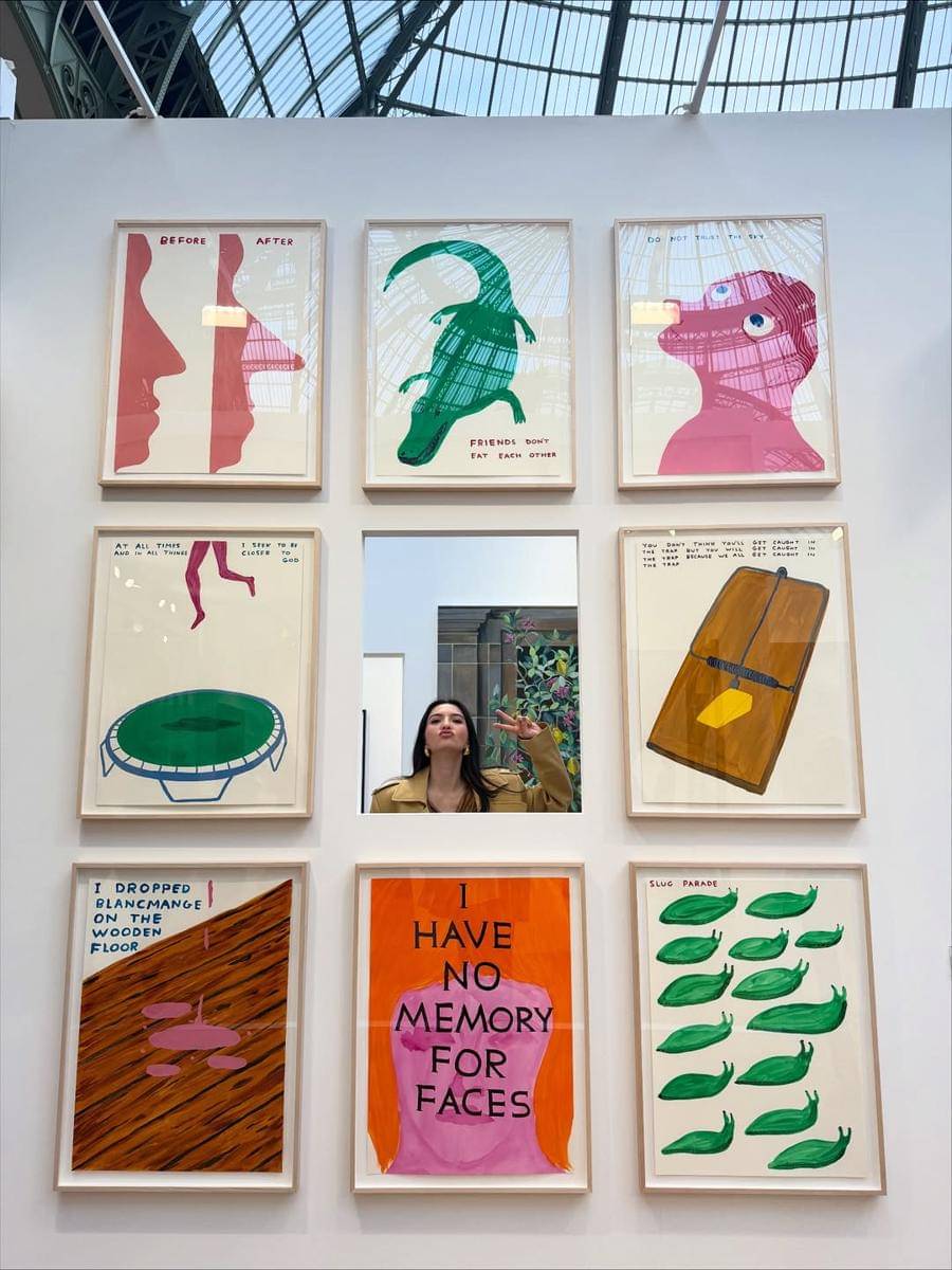 Raline Shah di pameran seni