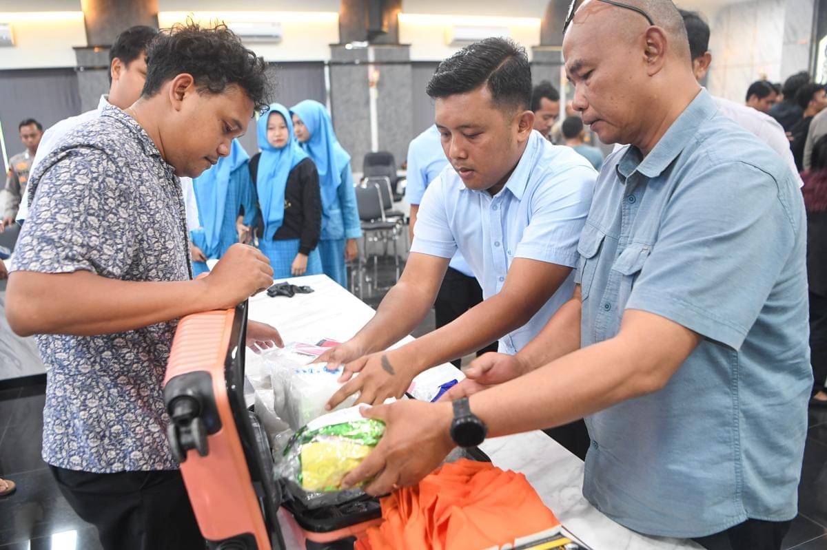 antarafoto-pengungkapan-kasus-peredaran-narkotika-di-samarinda-1762910734.jpg