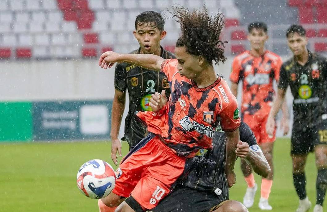 kendal tornado fc, barito putera