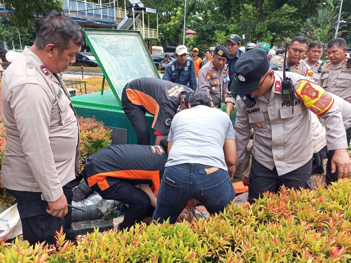 Pria Tewas Tersengat Listrik di Kawasan Patung Kuda