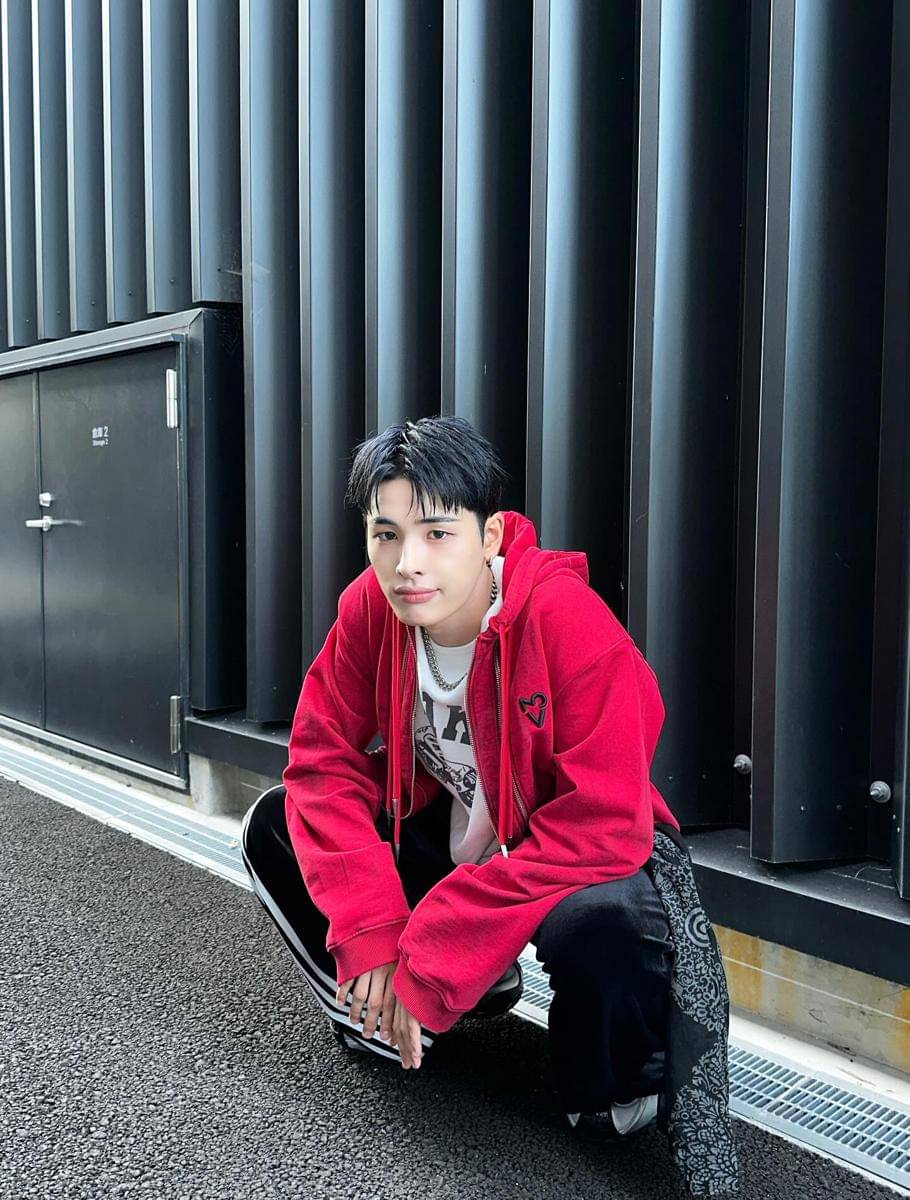 Outfit ala member NEXZ