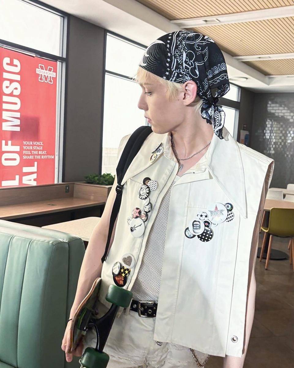 Outfit ala member AxMxP