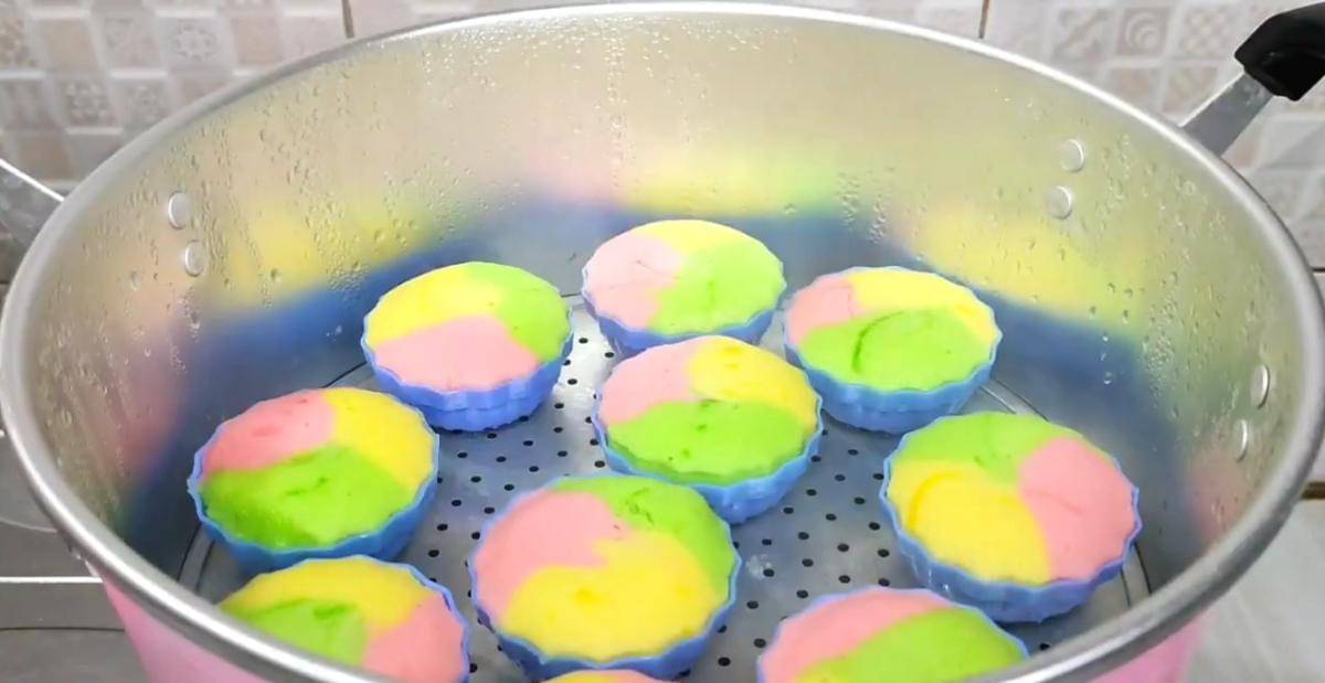 ilustrasi mengukus putu ayu pelangi