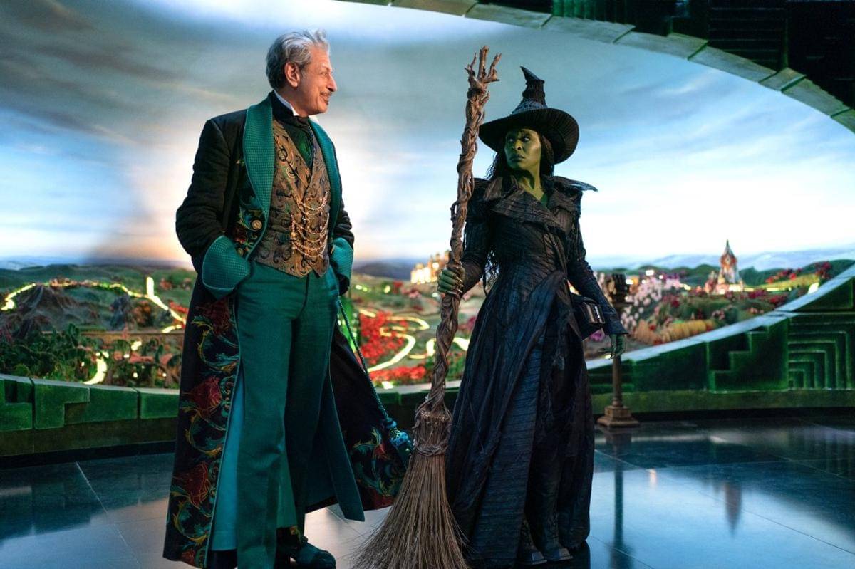 The Wizard dan Elphaba dalam Wicked: For Good