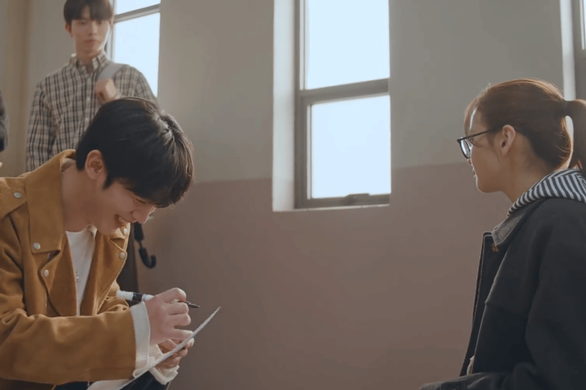 cuplikan drama LOVE.exe