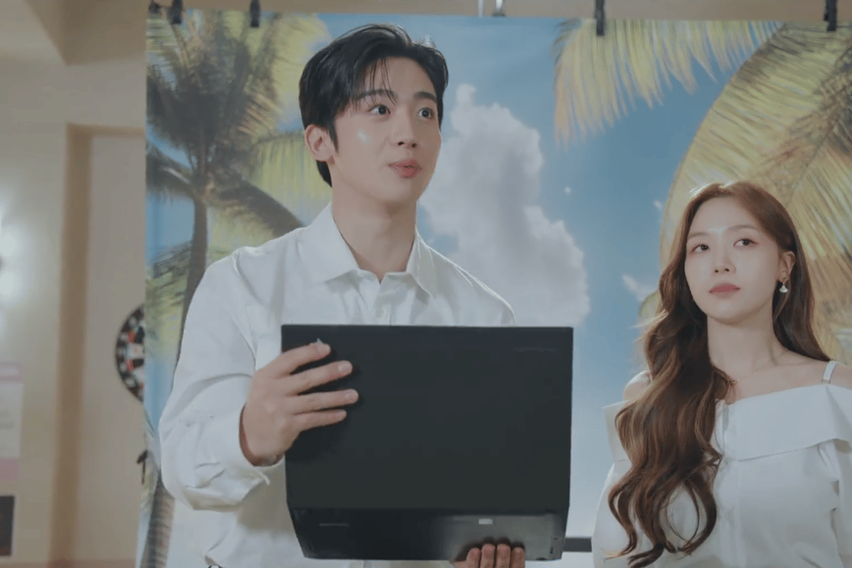 cuplikan drama LOVE.exe