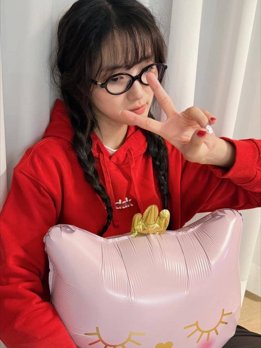 potret ulang tahun Kim Hye Yoon