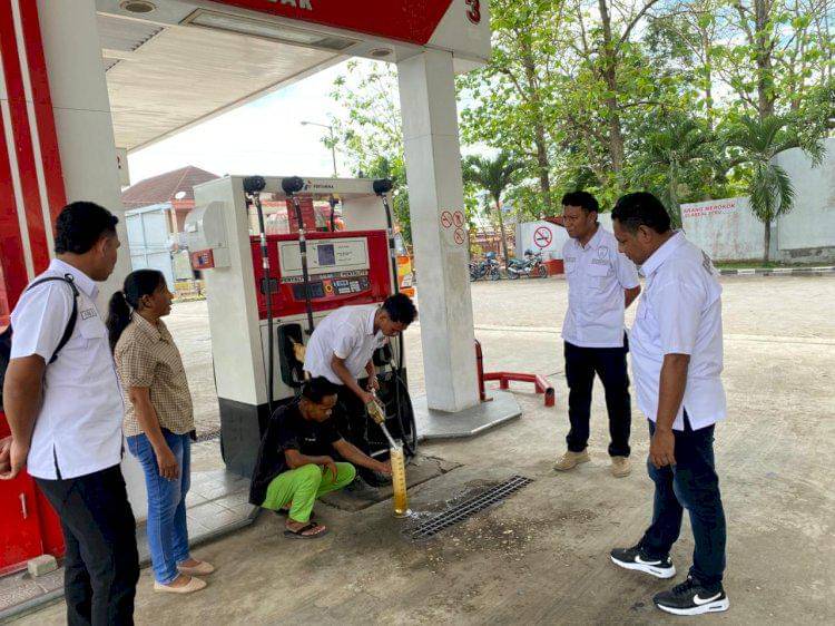 Polisi lakukan uji kualitas BBM di Pulau Timor. (Dok Polda NTT)