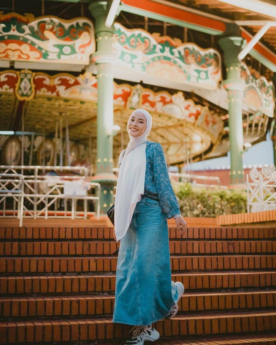 OOTD kasual dengan hijab pasmina