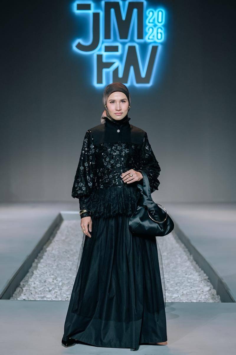 Koleksi Kudung “Noir” JMFW 2025 