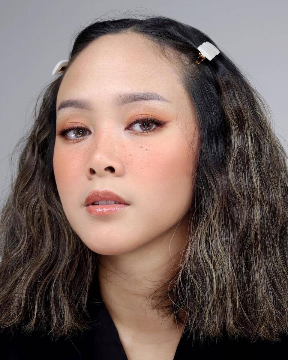 ide gaya rambut ala beauty influencer Almiranti Fira