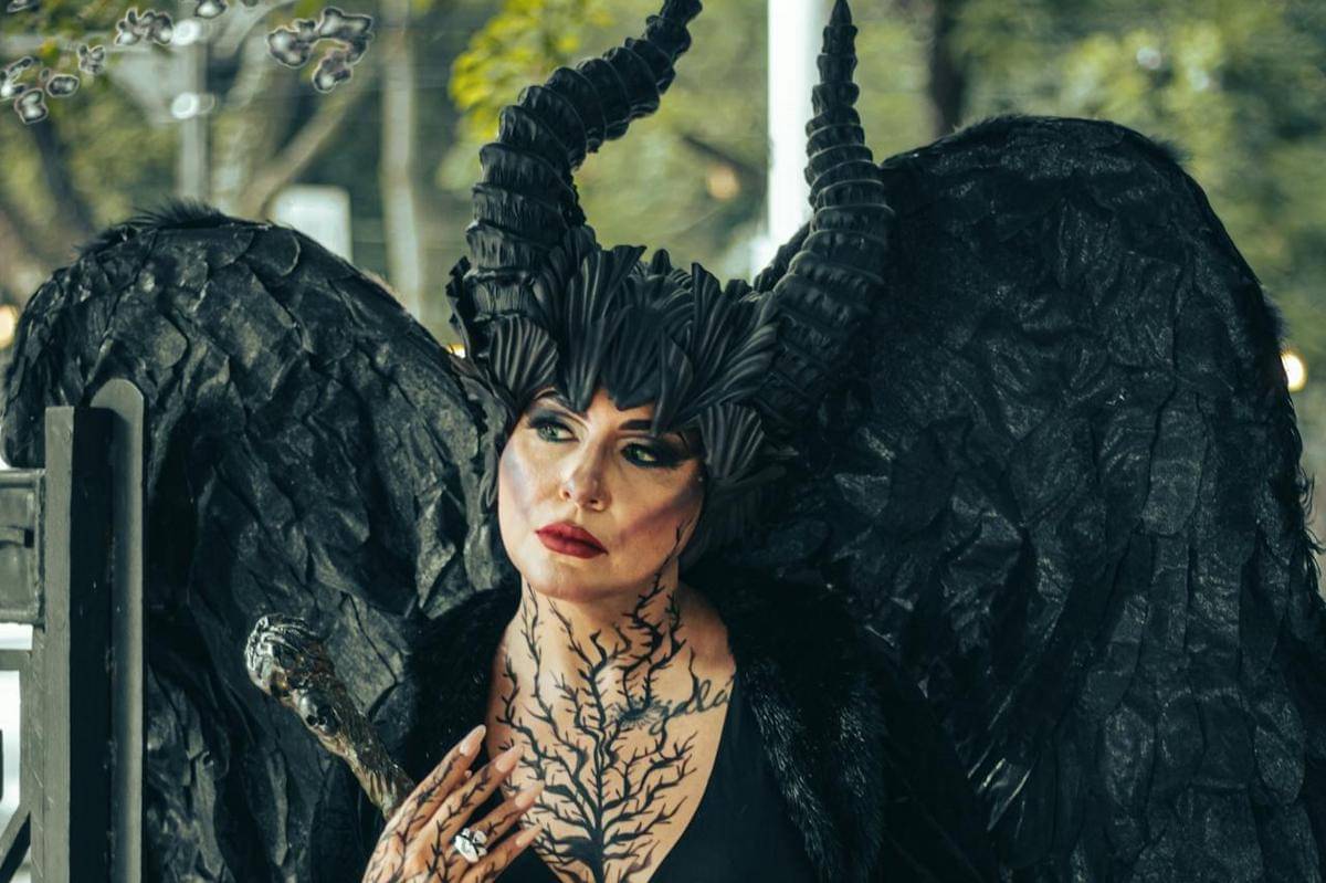 ilustrasi perias efek khusus