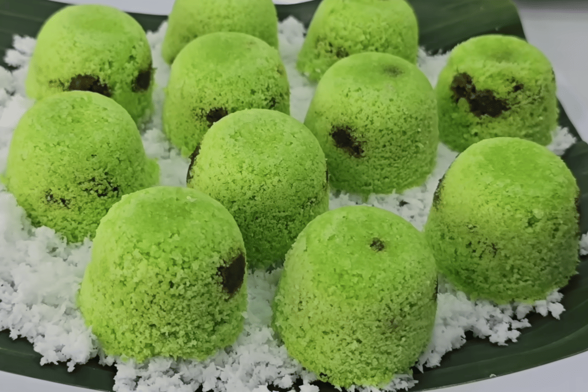 ilustrasi kue putu ayu kukus gula merah