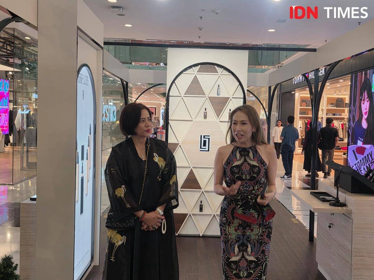 Serge Lutens merilis koleksi baru dari Collection Noire, Le Perce-Vent dan membuka pop-up store di Grand Indonesia Skybridge