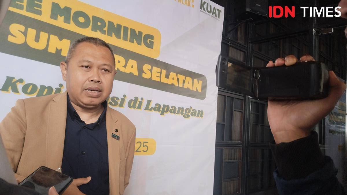 General Manager Bandara SMB II Palembang R Iwan Winaya